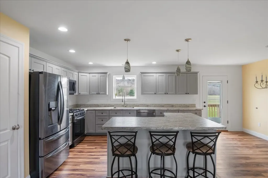 482 Pidgeon Hill Road Franklin VT 05457