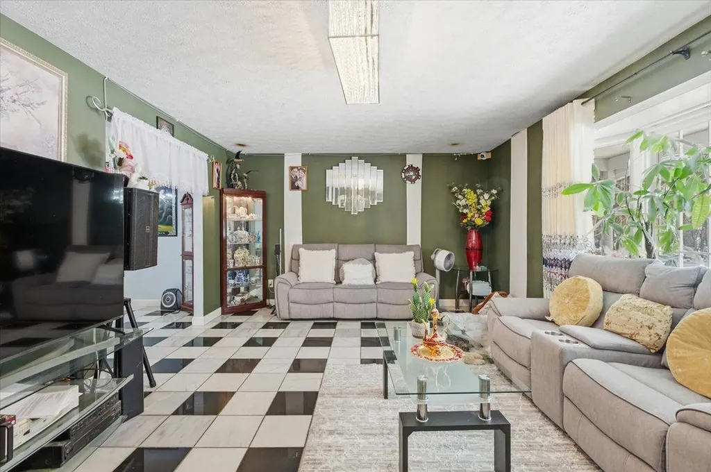 240 North Brownell Road Williston VT 05495