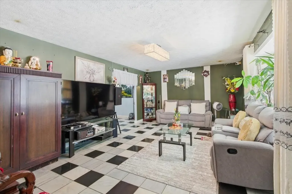 240 North Brownell Road Williston VT 05495