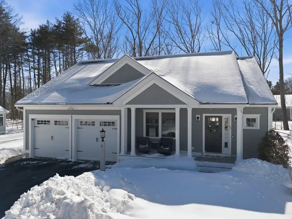 17 Sage Drive Hampton NH 03842