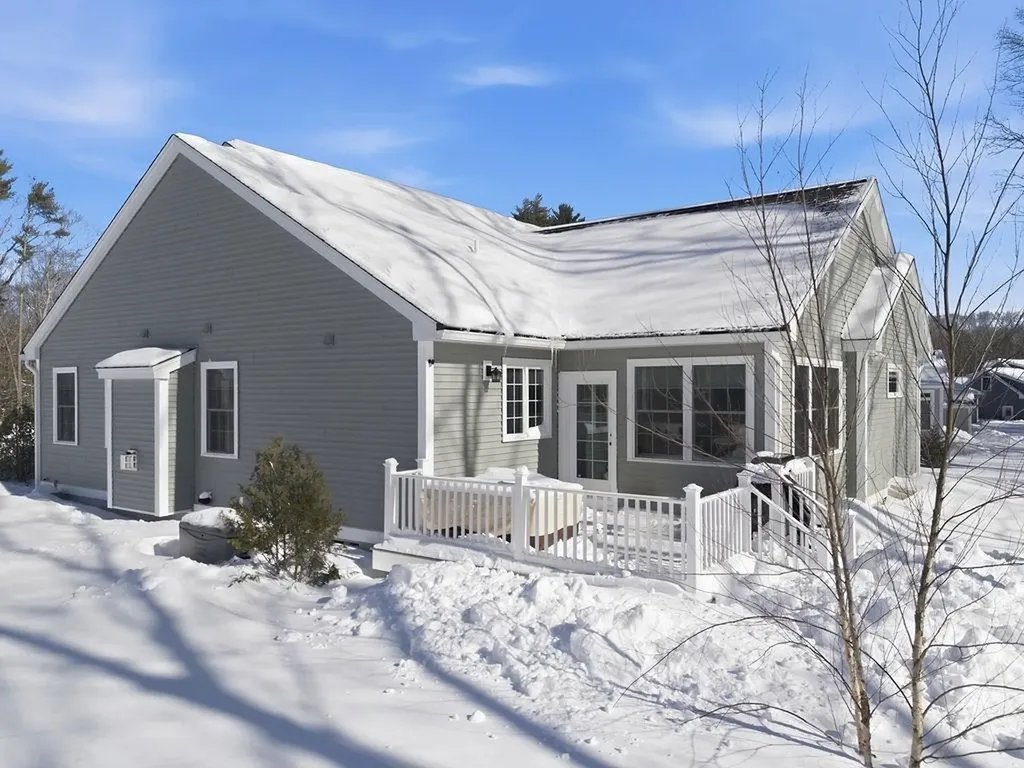 17 Sage Drive Hampton NH 03842