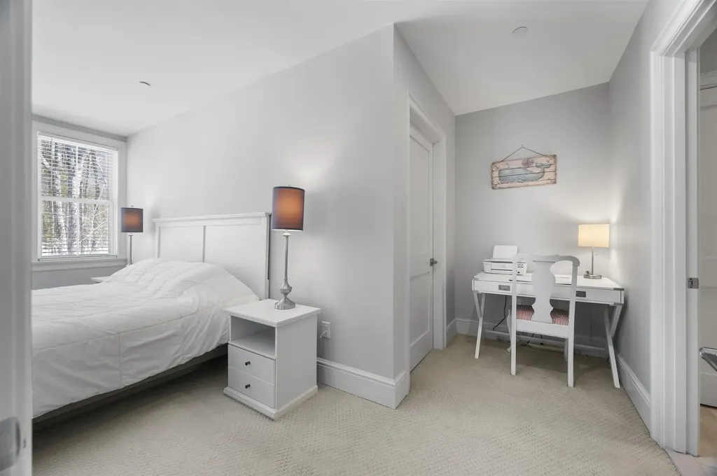 32 Willey Creek Road Exeter NH 03833