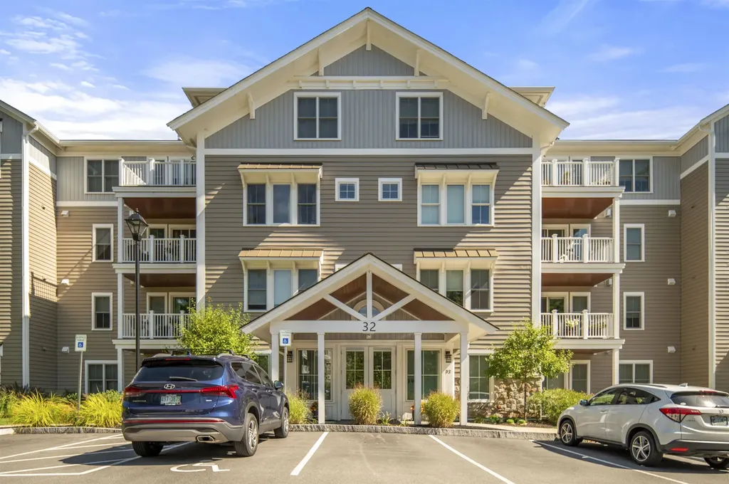 32 Willey Creek Road Exeter NH 03833