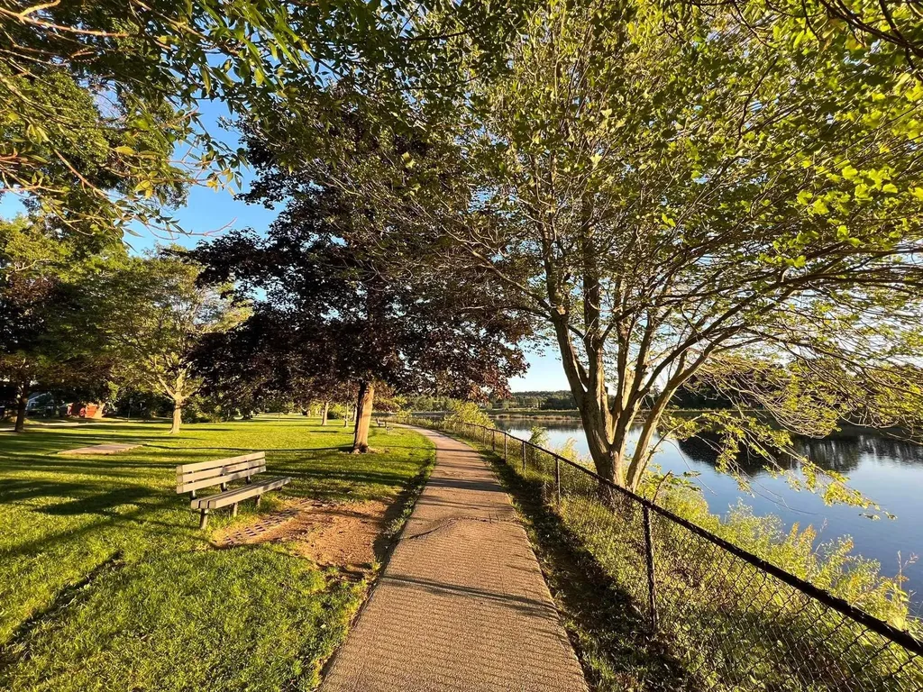 32 Willey Creek Road Exeter NH 03833