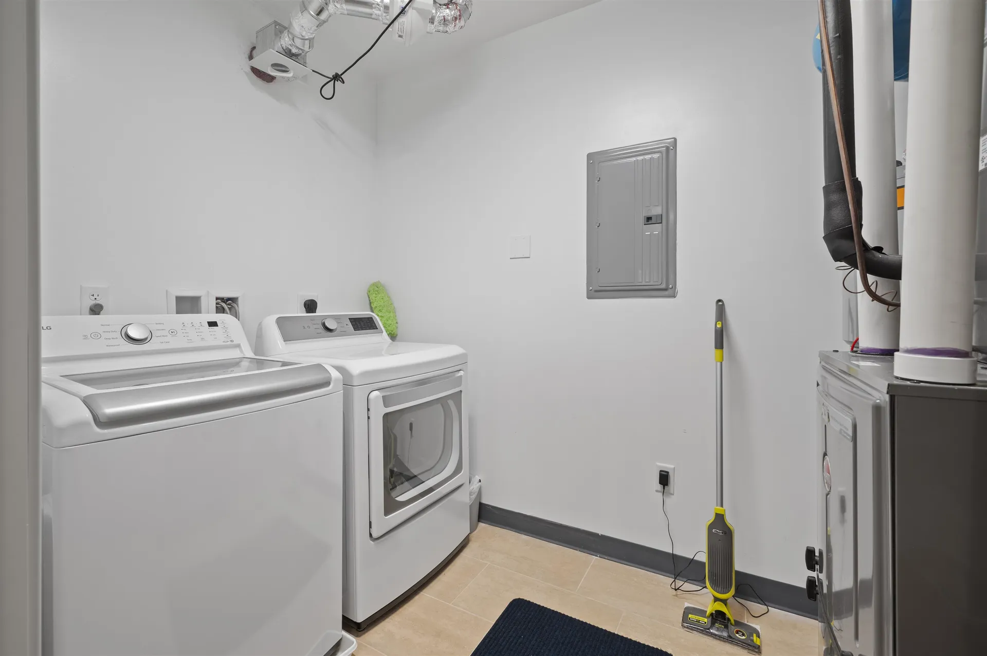 32 Willey Creek Road Exeter NH 03833