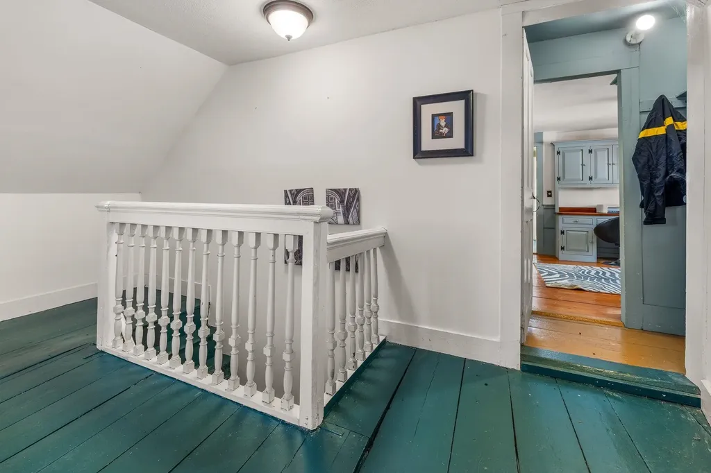 68 Doe Lane Newbury VT 05051