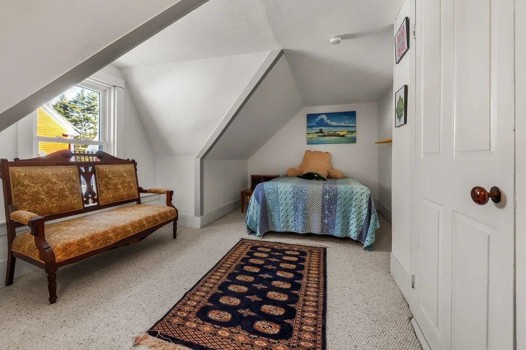 68 Doe Lane Newbury VT 05051