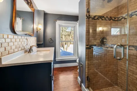 68 Doe Lane Newbury VT 05051