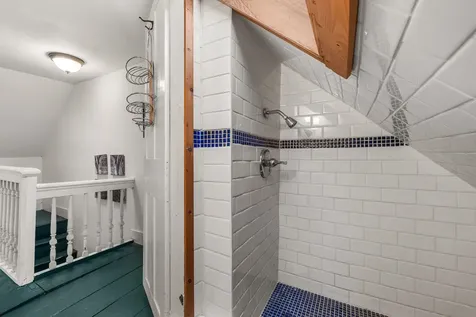 68 Doe Lane Newbury VT 05051