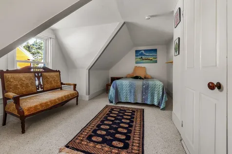 68 Doe Lane Newbury VT 05051