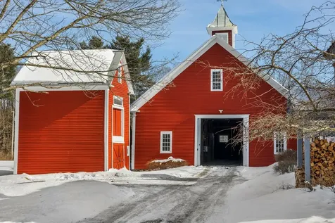 68 Doe Lane Newbury VT 05051