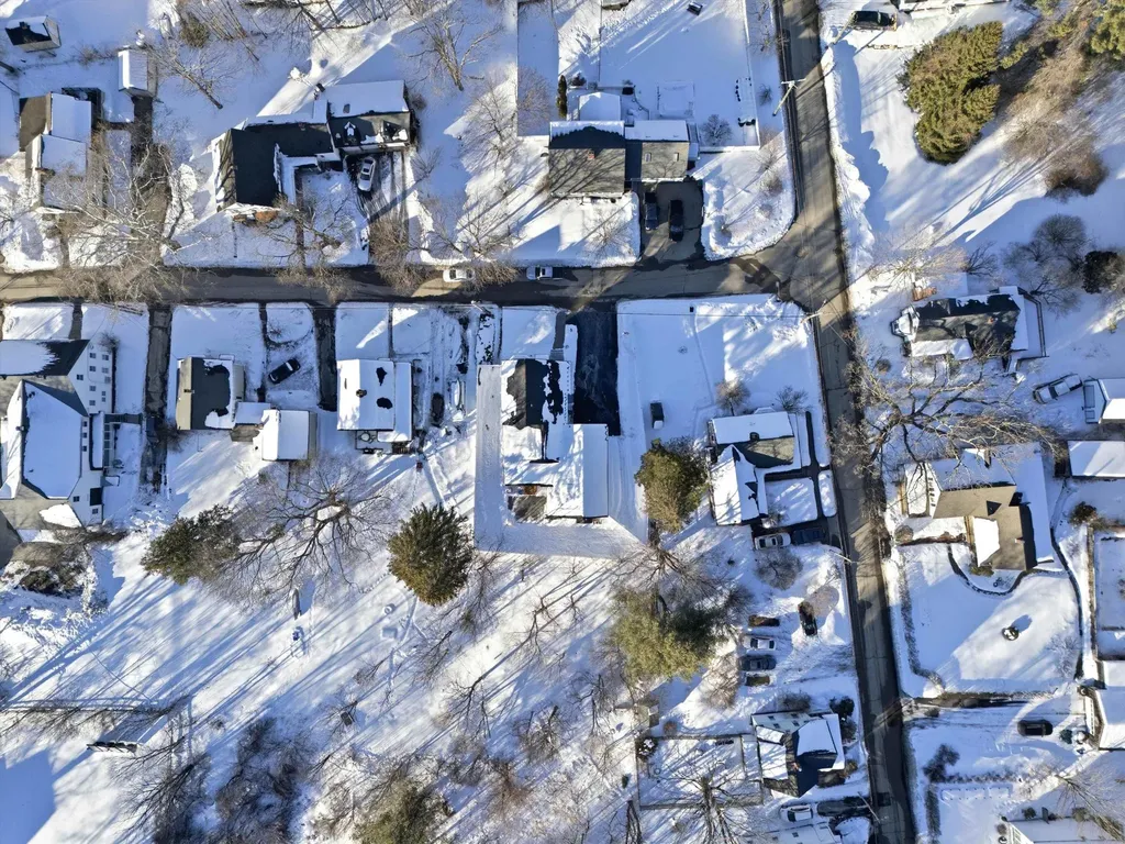 4 Orange Street Milford NH 03055