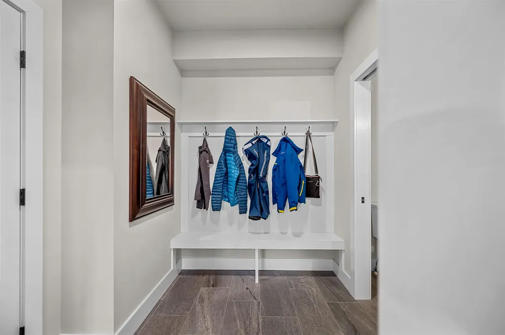 44 Pinnacle Point Waterbury VT 05676