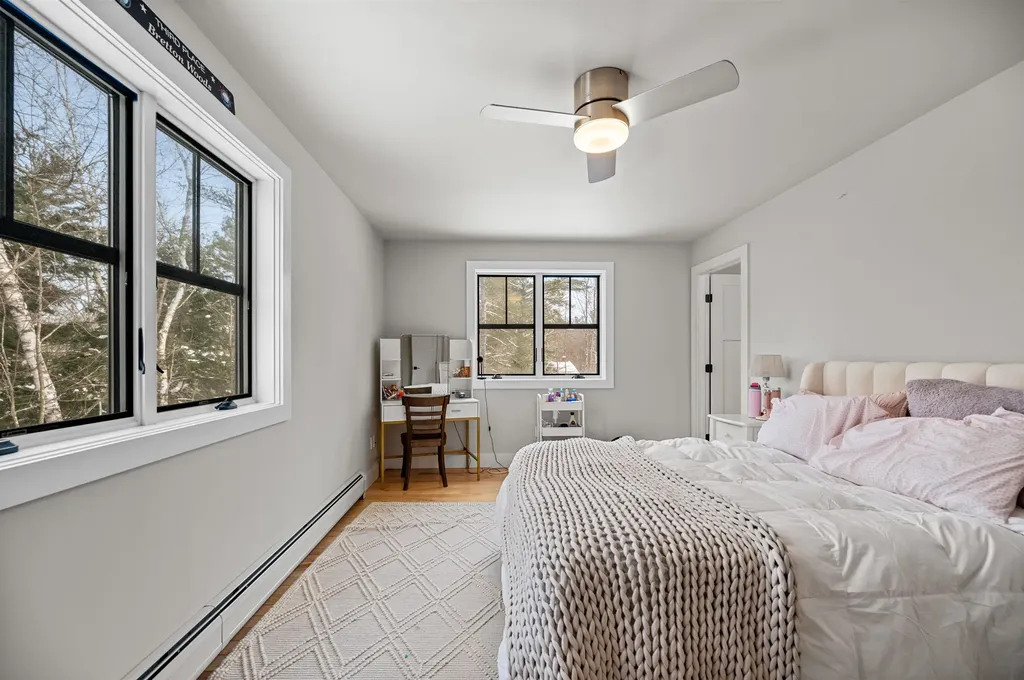 44 Pinnacle Point Waterbury VT 05676