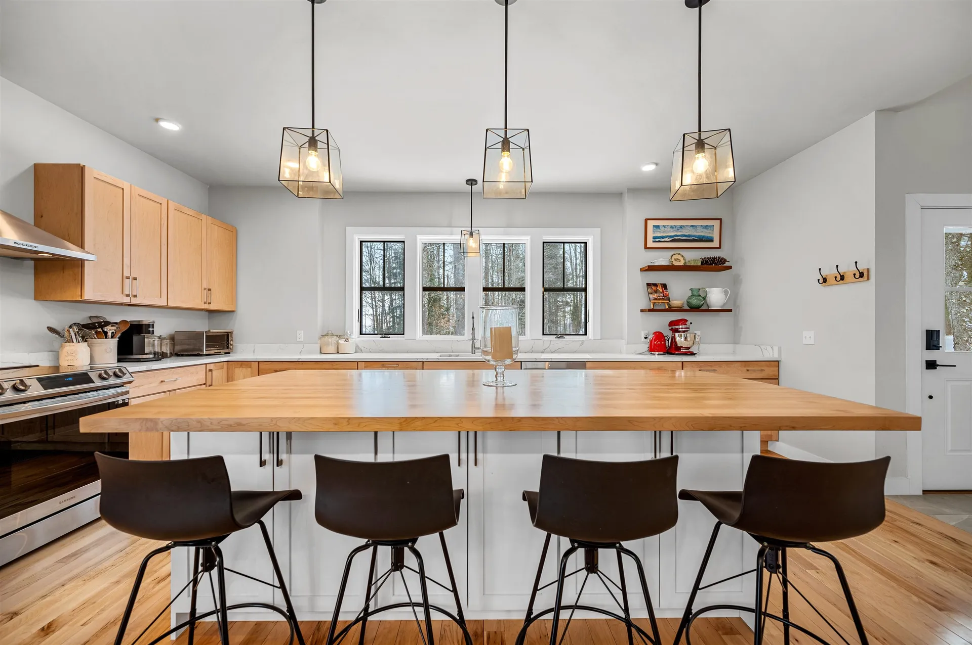 44 Pinnacle Point Waterbury VT 05676