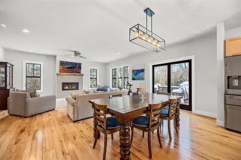 44 Pinnacle Point Waterbury VT 05676