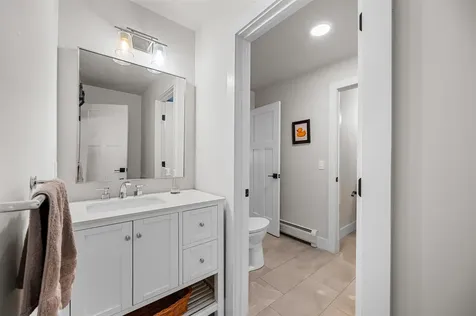 44 Pinnacle Point Waterbury VT 05676