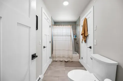 44 Pinnacle Point Waterbury VT 05676