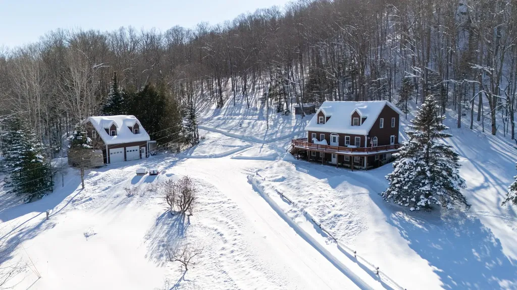 1465 West Echo Lake Road Charleston VT 05872