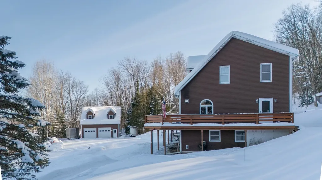 1465 West Echo Lake Road Charleston VT 05872