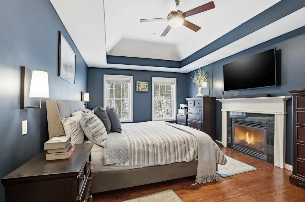 5 Stone Fence Drive Derry NH 03038