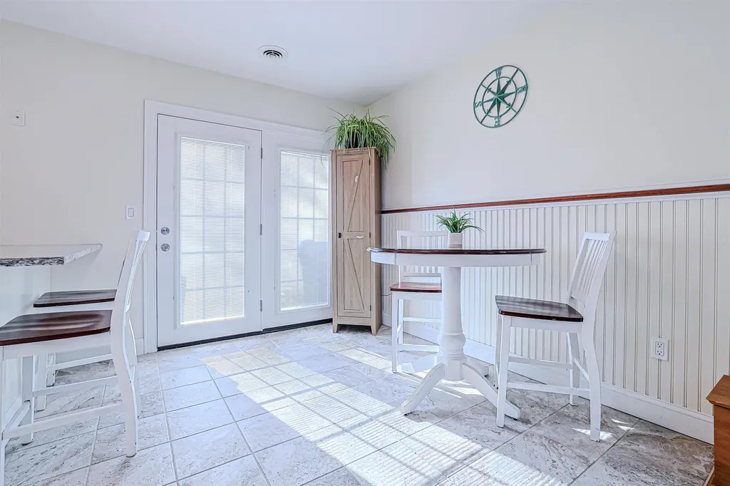 415 High Street Hampton NH 03842