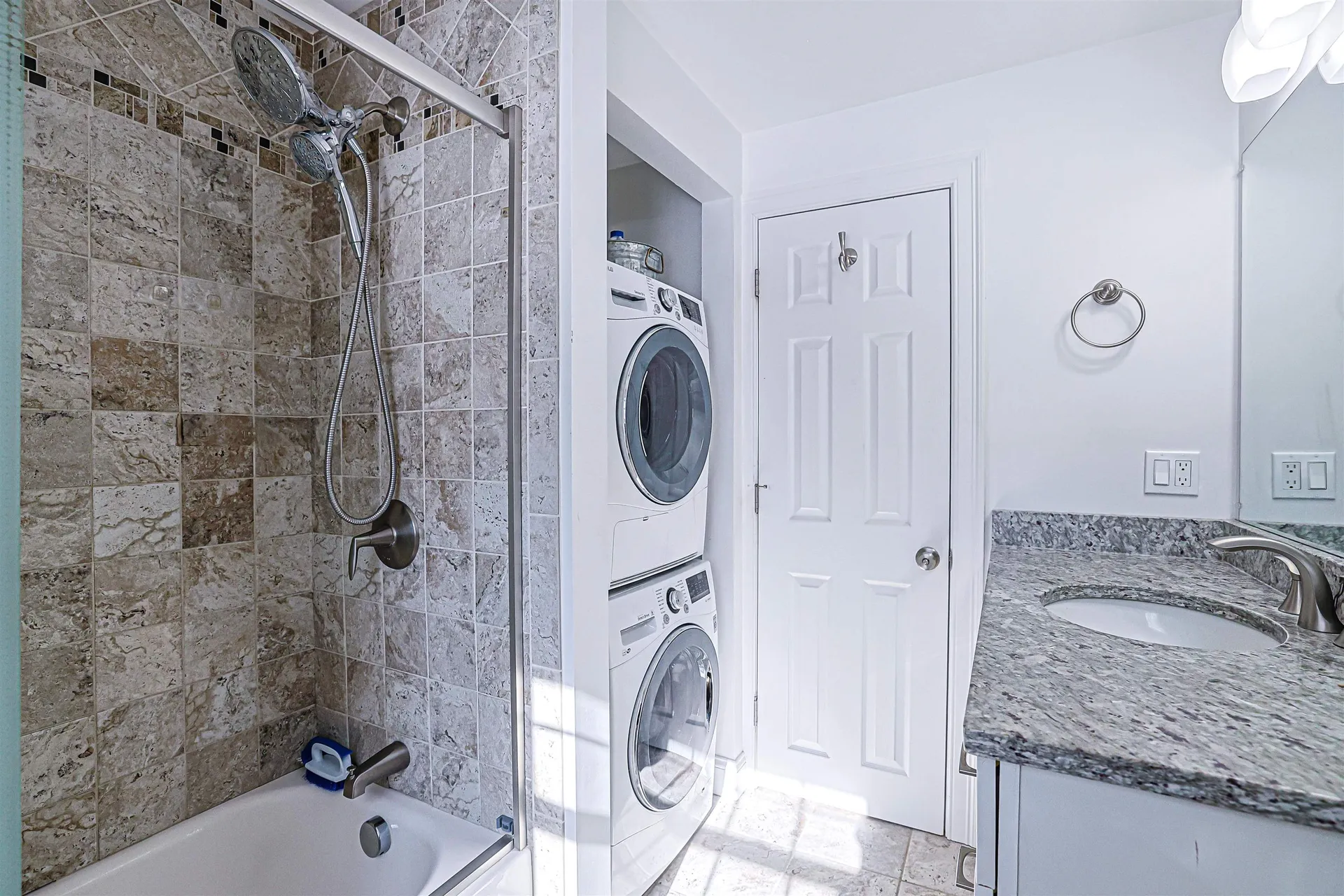 415 High Street Hampton NH 03842