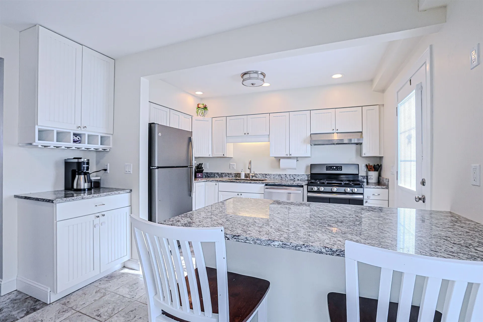 415 High Street Hampton NH 03842