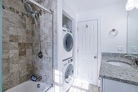 415 High Street Hampton NH 03842