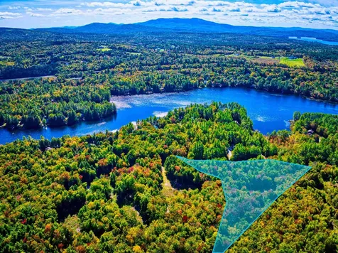 106-15 Fieldstone Lane New London NH 03257