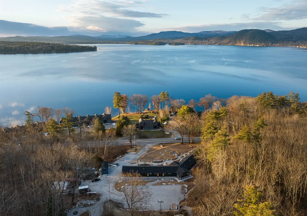 435 South Mayhew Turnpike Hebron NH 03241