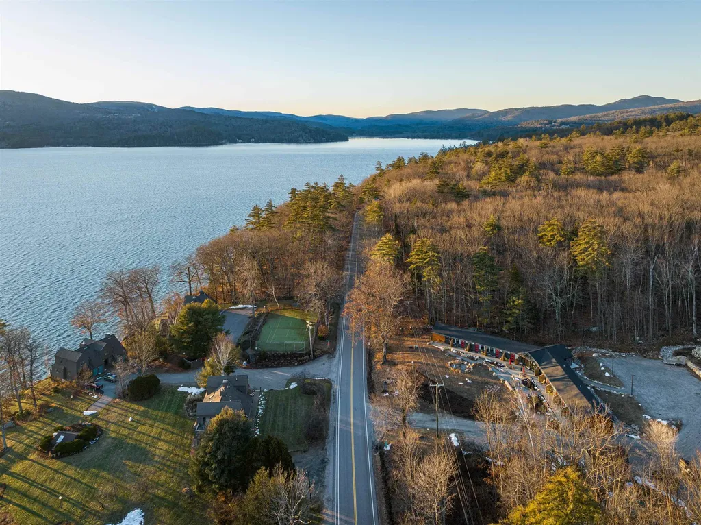 435 South Mayhew Turnpike Hebron NH 03241