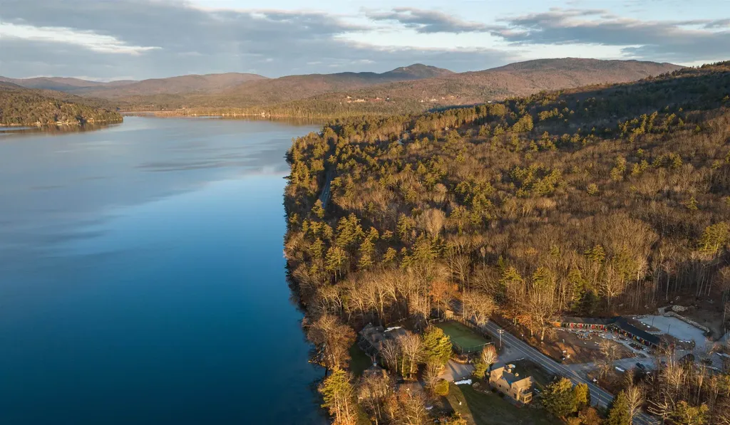 435 South Mayhew Turnpike Hebron NH 03241