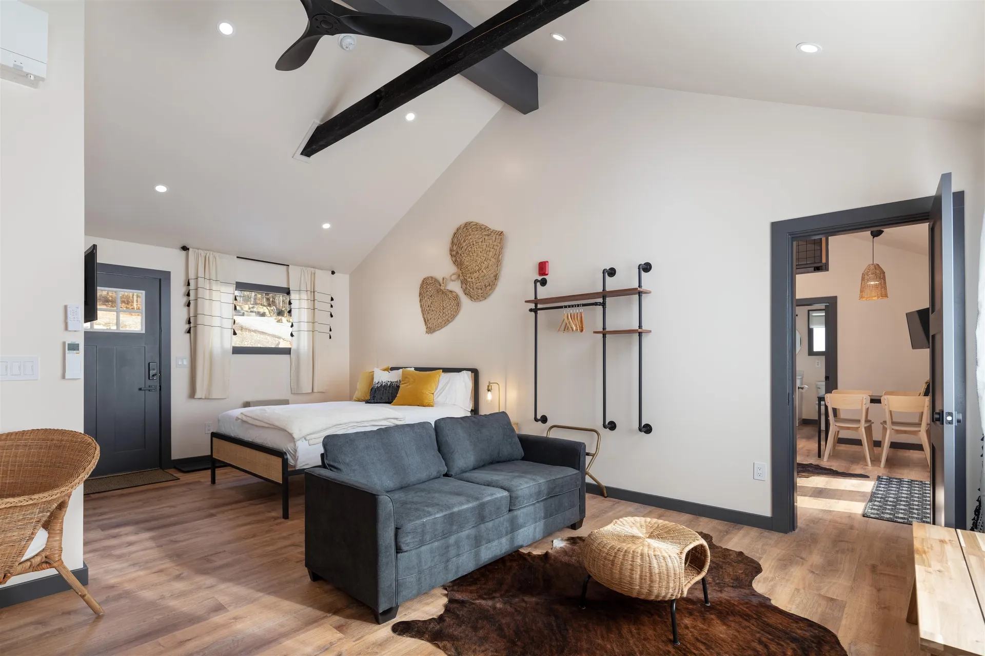 435 South Mayhew Turnpike Hebron NH 03241