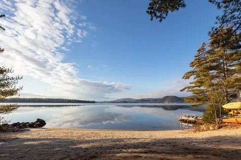 435 South Mayhew Turnpike Hebron NH 03241