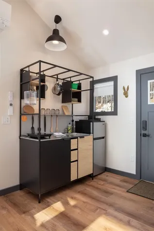 435 South Mayhew Turnpike Hebron NH 03241