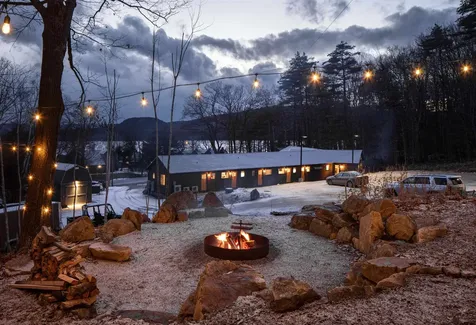 435 South Mayhew Turnpike Hebron NH 03241