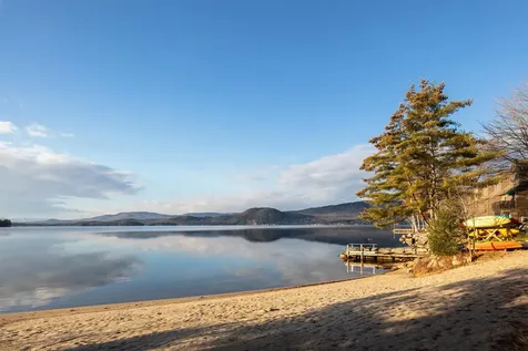 435 South Mayhew Turnpike Hebron NH 03241