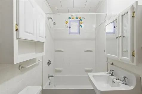 27-29 Lafountain Street Burlington VT 05401