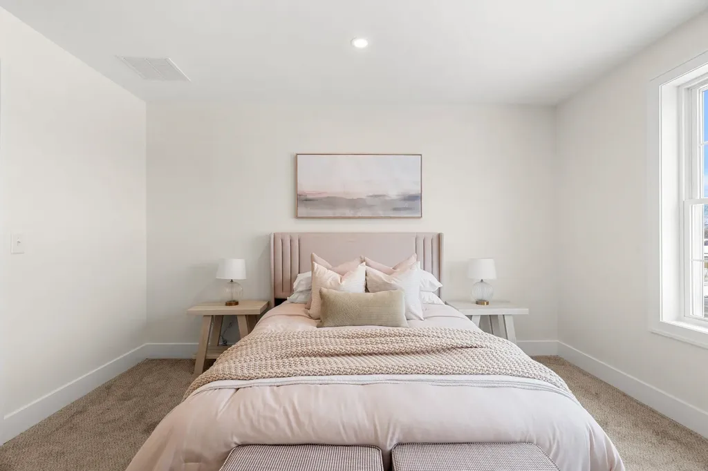 15 Suffolk Drive Concord NH 03303