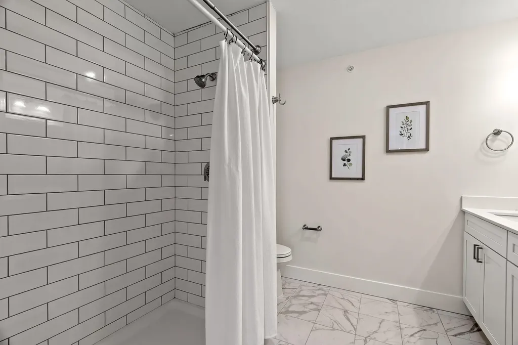 15 Suffolk Drive Concord NH 03303