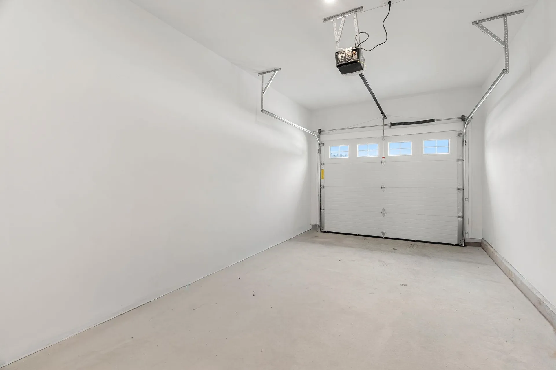 15 Suffolk Drive Concord NH 03303