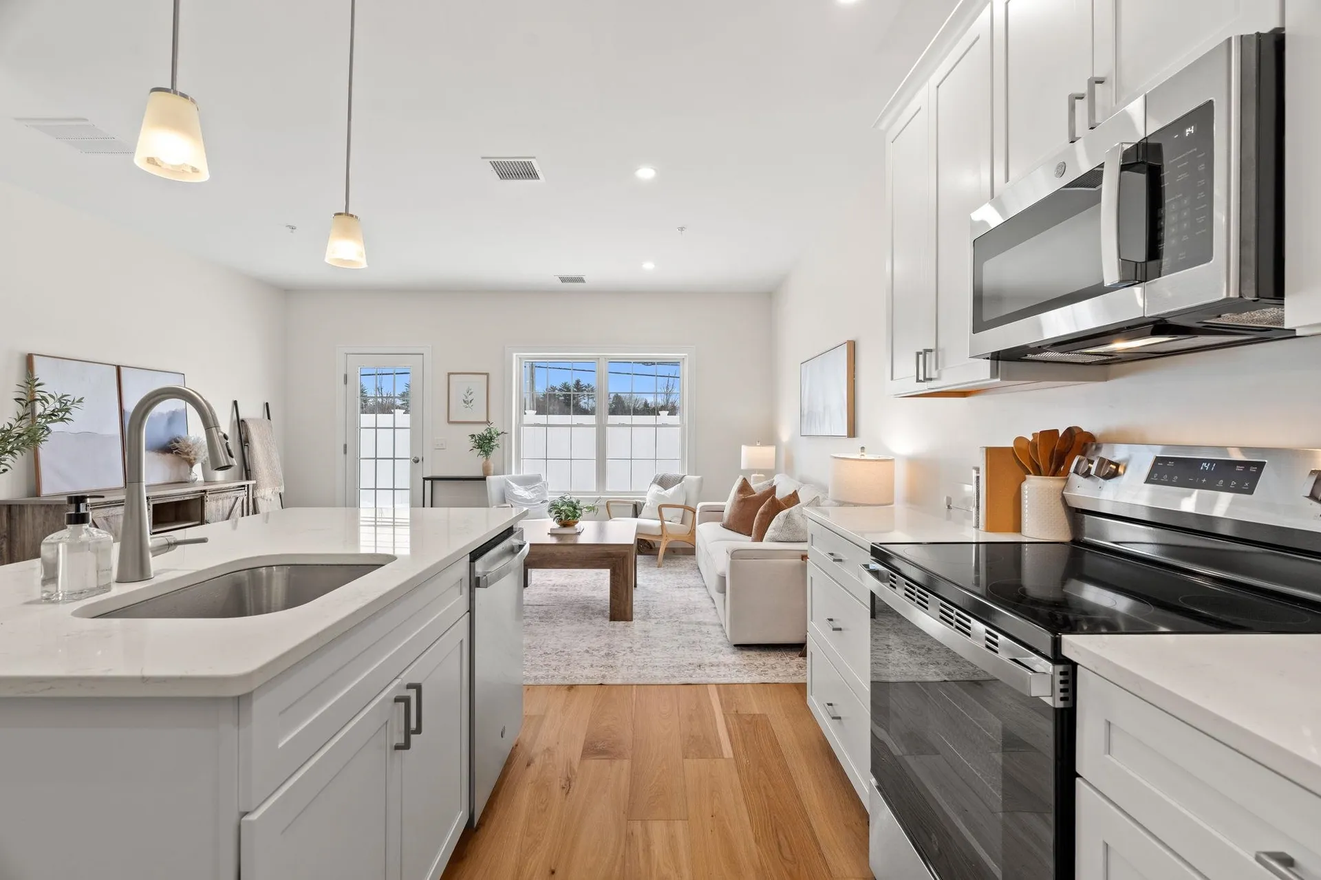 15 Suffolk Drive Concord NH 03303