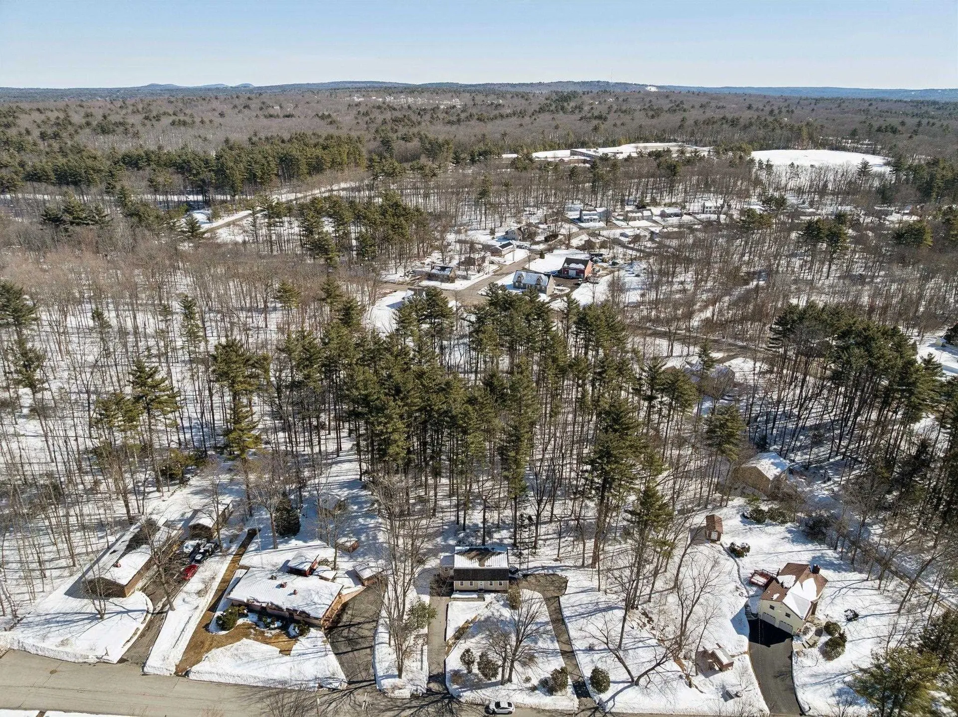 9 Berry Hill Road Hooksett NH 03106