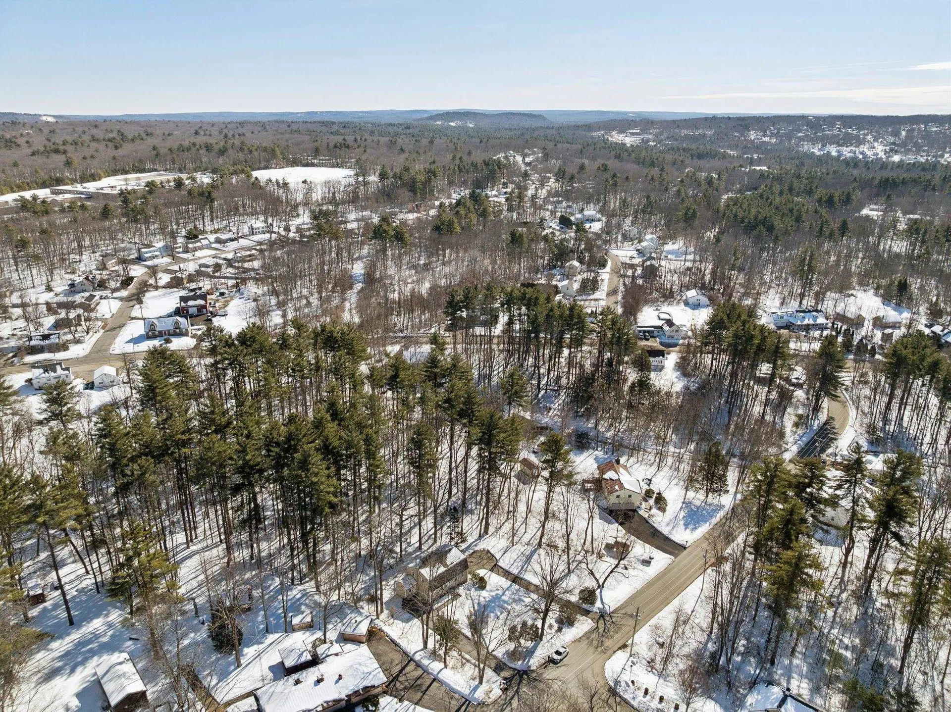 9 Berry Hill Road Hooksett NH 03106