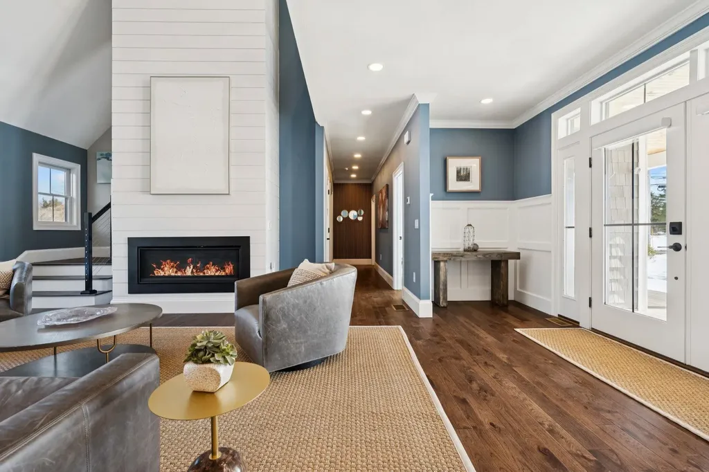 6 Shipwright Way Newington NH 03801