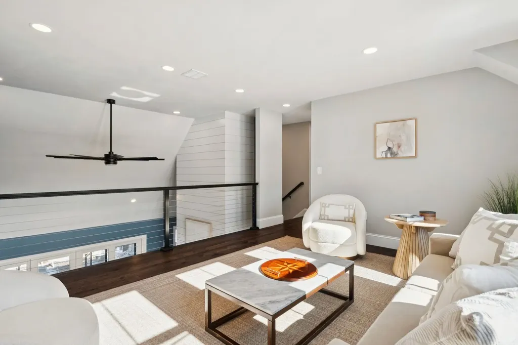 6 Shipwright Way Newington NH 03801