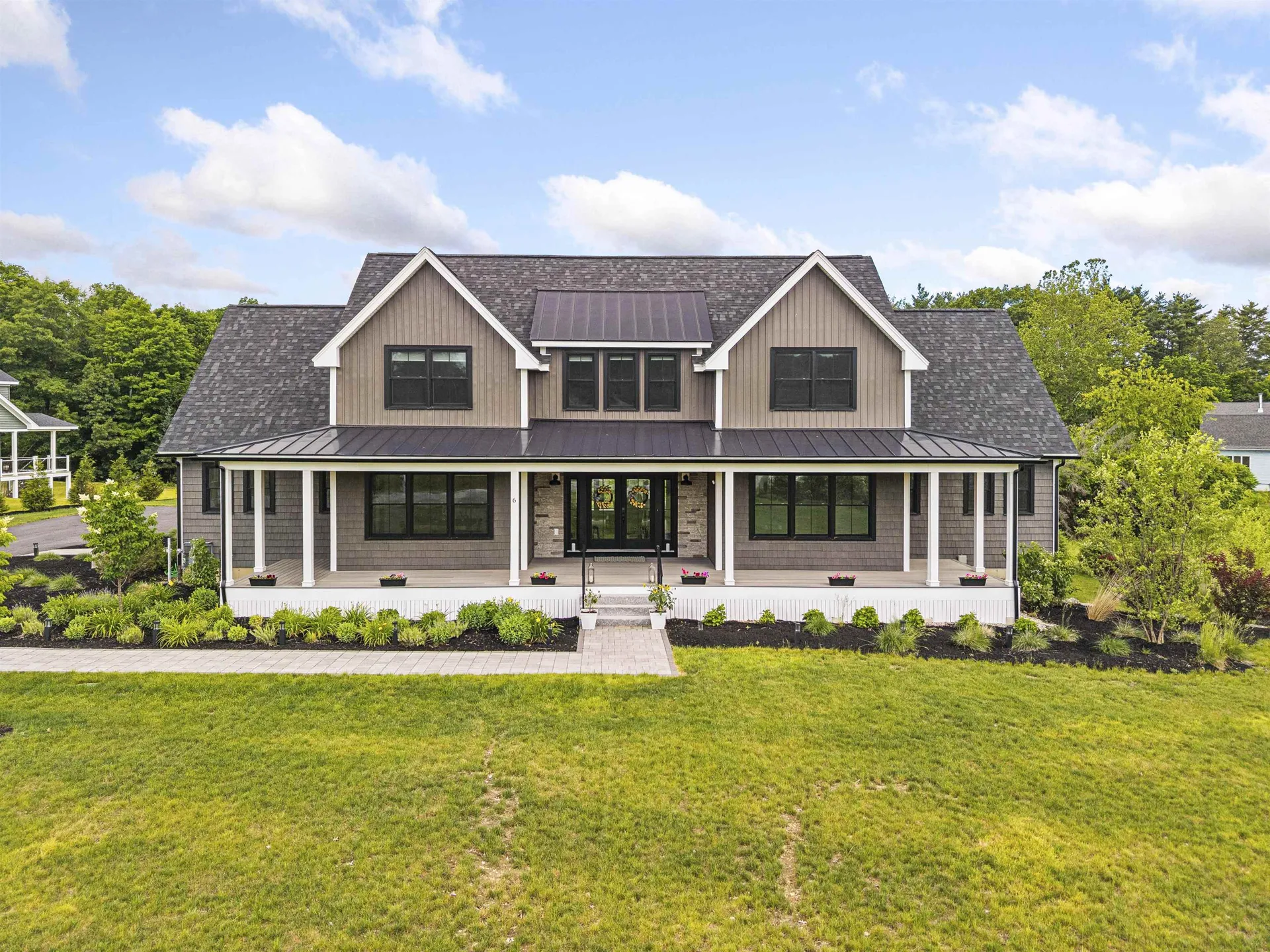 Newington NH, 6 Shipwright Way