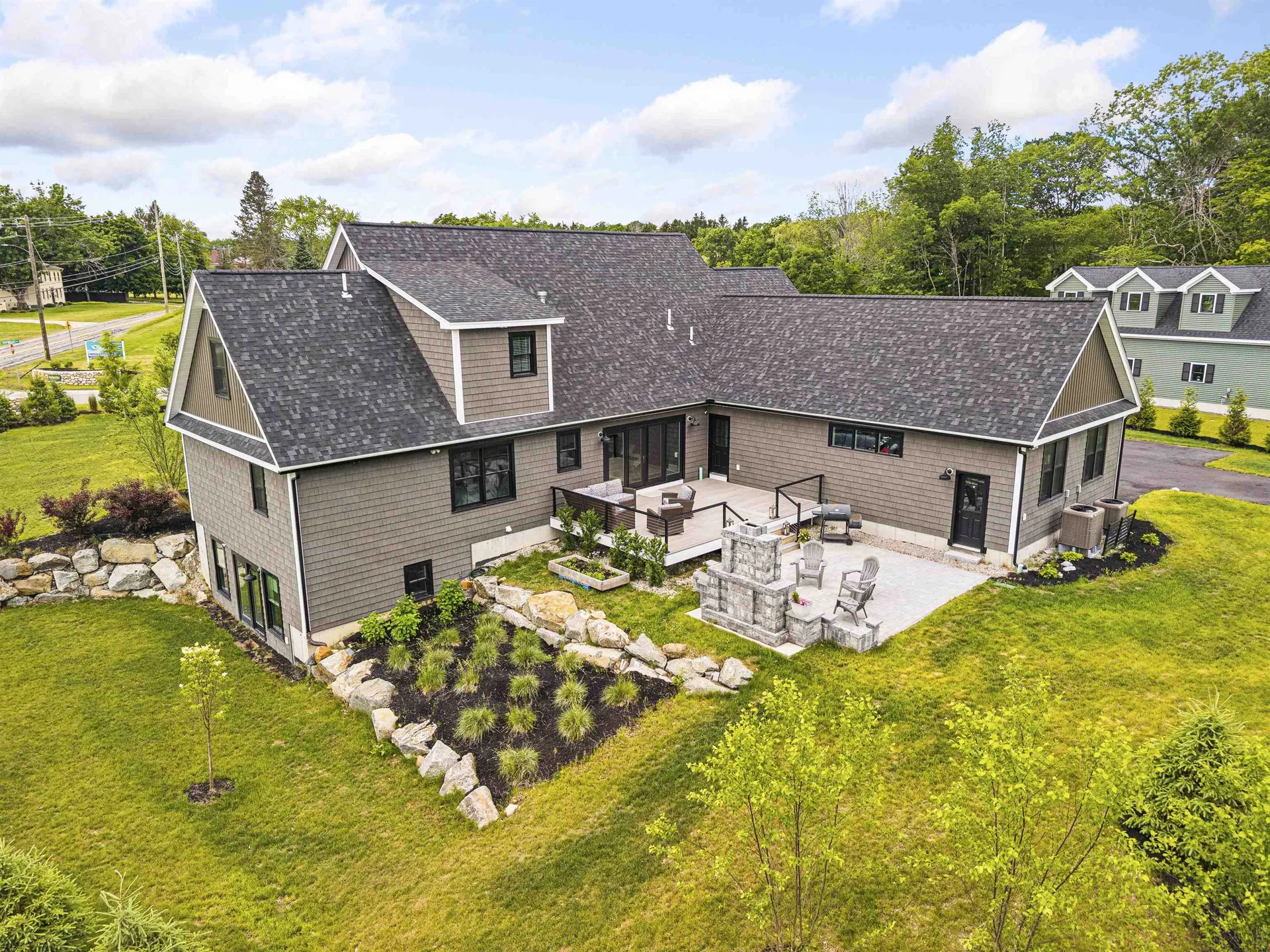 6 Shipwright Way Newington NH 03801
