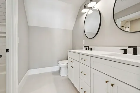 6 Shipwright Way Newington NH 03801